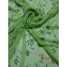 Seda nataural bordada y perfilada en color verde pistacho